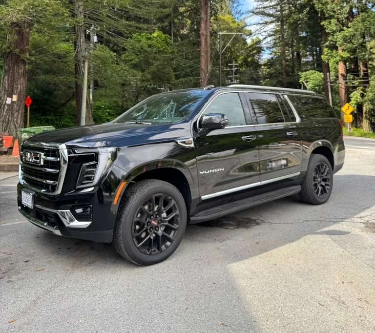 Book GMC Yukon XL in Union City California United States